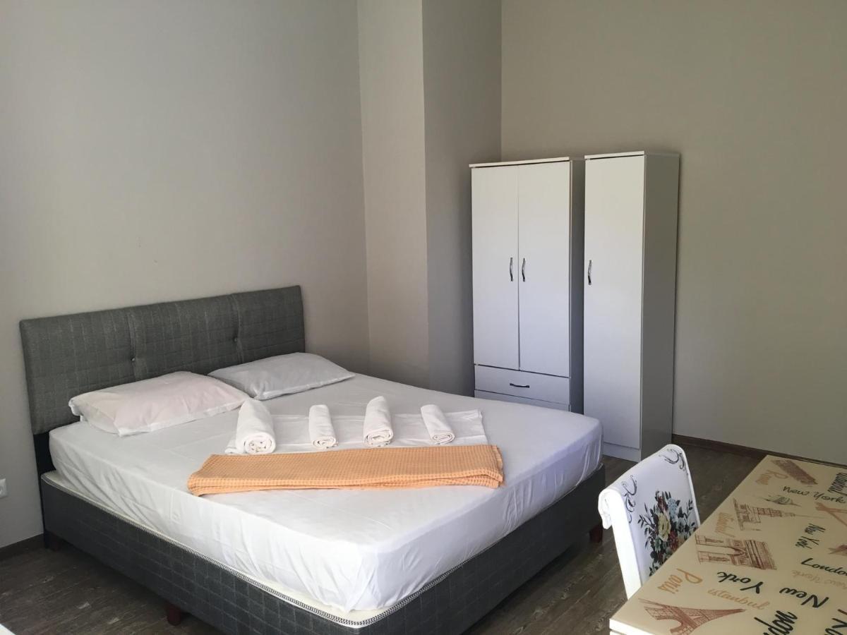 Elite Hotel Koboeleti Buitenkant foto