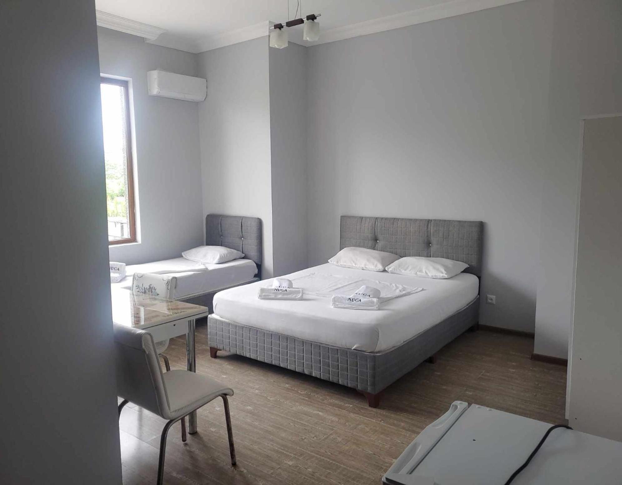 Elite Hotel Koboeleti Buitenkant foto